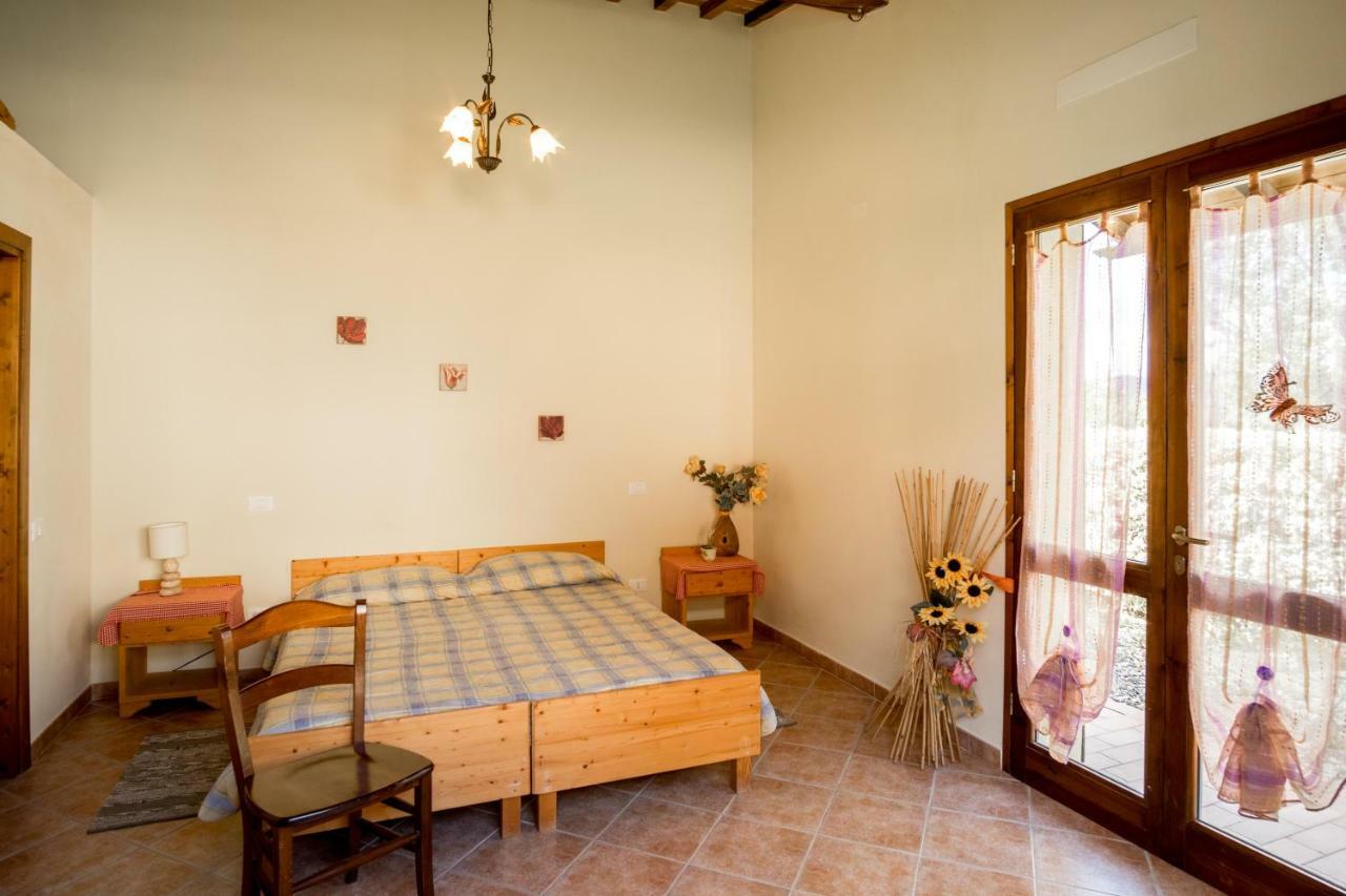 Agriturismo Il Canterino Guardistallo Exterior photo